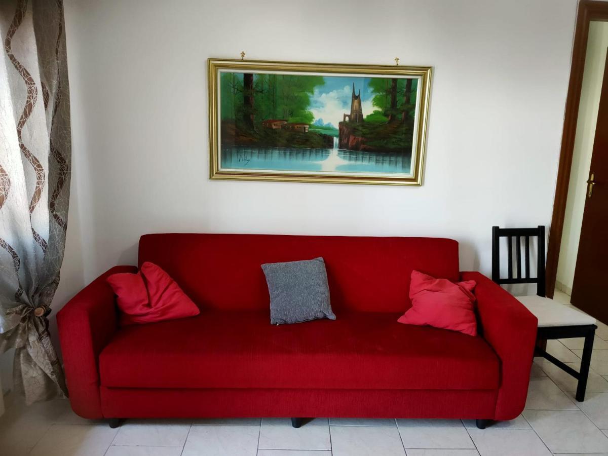 Nomentum House Apartment Mentana ภายนอก รูปภาพ